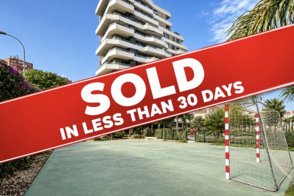 ✨ VIVIENDA DE ESQUINA CON 27 M² DE TERRAZA